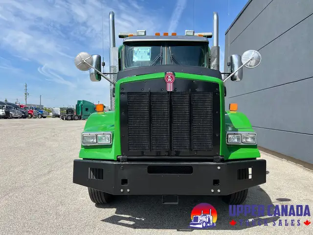 2019 Kenworth T800 in Heavy Trucks in Barrie - Image 9