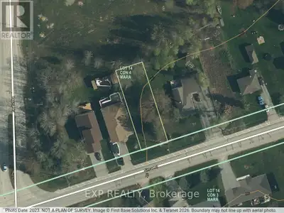 Here's a rare chance to build in one of Simcoe County's most established waterfront communities. Thi...