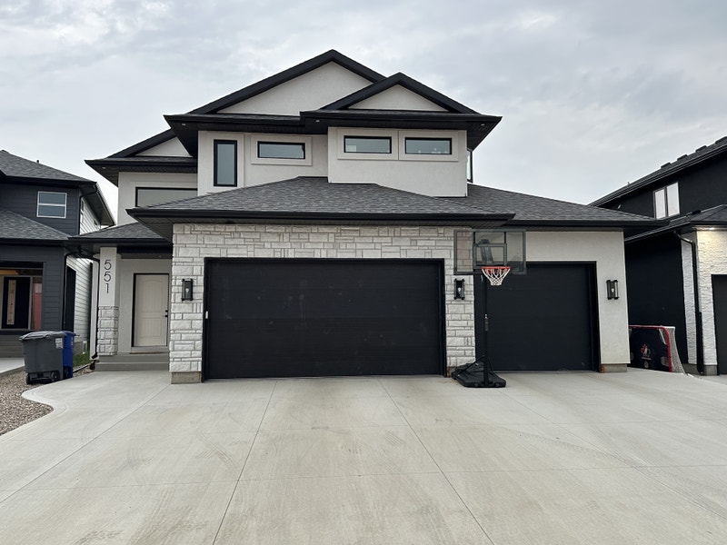 Rosewood 6 bedroom 3 car heated garage Long Term Rentals Saskatoon