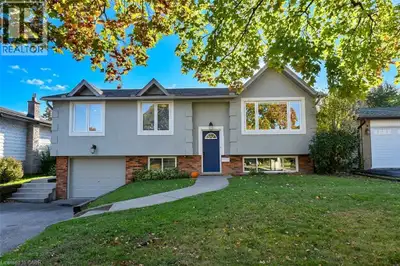 Quality throughout this Raised bungalow home located in south Burlington. Updated top to bottom (201...