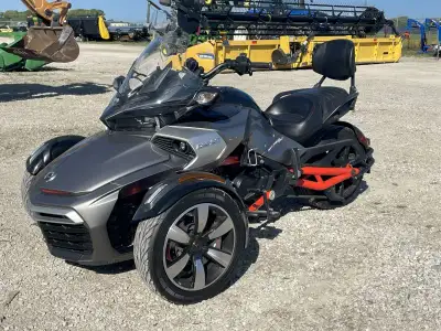 2015 CAN-AM SPYDER F3-S 3 WHEEL ON-ROAD VEHICLE (MOTORCYCLE) STOCK# A104393 ROTAX 1330 ACE ENGINE 34...