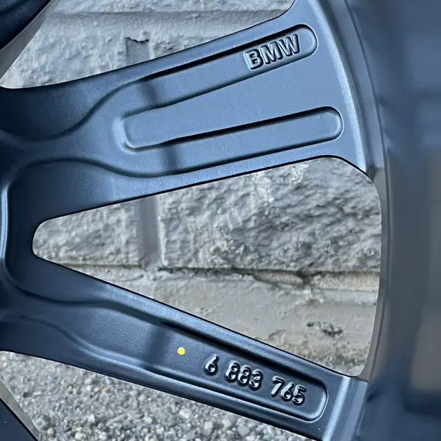 (98%) 4x BMW X5 | X6 20" OEM Winter Wheels Package in Tires & Rims in City of Toronto - Image 8