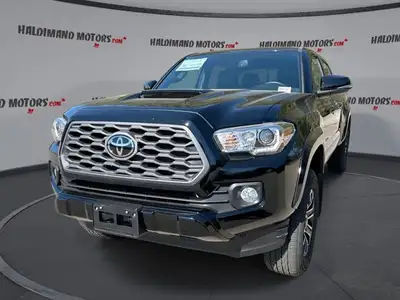 // ACCIDENT FREE!! // // SINGLE OWNER! // This 2023 Toyota Tacoma TRD Sport Double Cab 4WD is a clea...