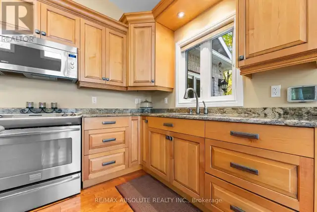 1096 SNYE ROAD Lanark Highlands, Ontario in Houses for Sale in Ottawa - Image 12