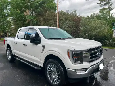 2021 Ford F-150 Lariat SuperCrew 4X4 with the Chrome Package