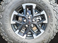 This Jeep Wrangler has a strong ERC 3.6L Pentastar(TM) VVT V6 engine w/ESS engine powering this Auto... (image 9)