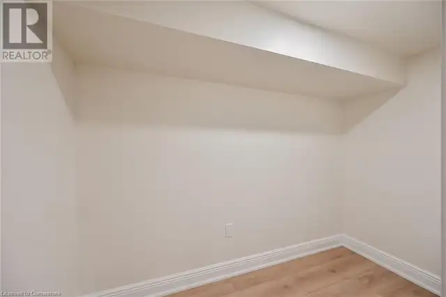 14 GLEN VISTA Drive Hamilton, Ontario in Houses for Sale in Hamilton - Image 36