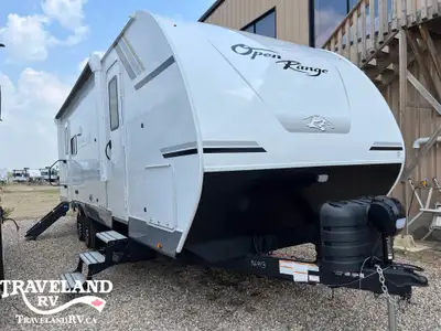 Highland Ridge Range Lite 252RB Travel Trailer. Small in size but big on space, the Range Lite Trave...