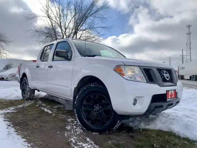2012 NISSAN FRONTIER CREW 4X4 LOW KMS CERTIFIED in Cars & Trucks in Guelph - Image 13