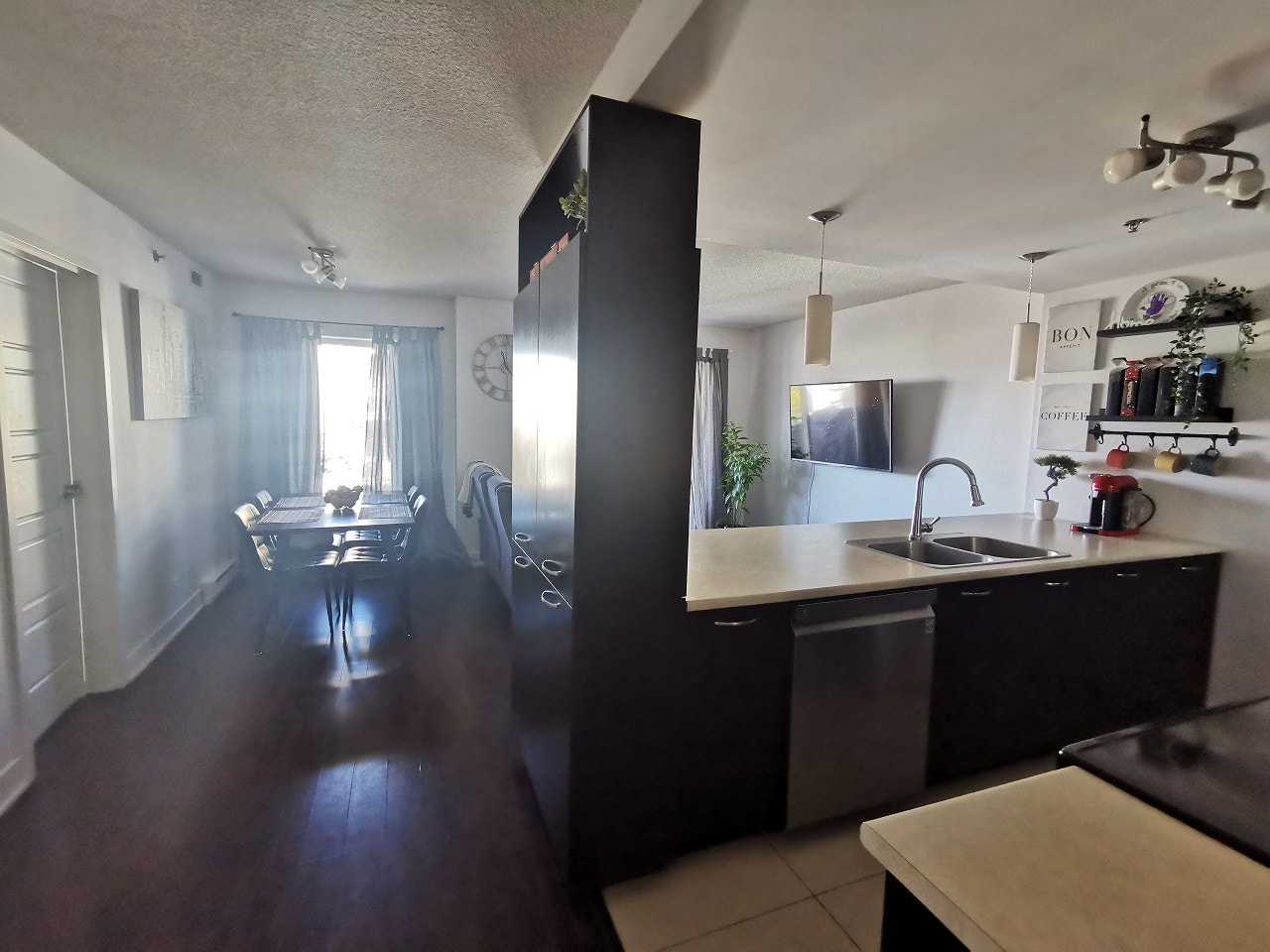 647 Robert Élie — photo 3