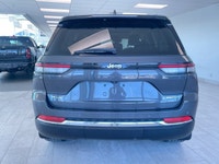 ==== Highlights ==== * 2022 Jeep Grand Cherokee Limited * 4WD / 4x4 * Only 48,600 km * No reported a... (image 3)