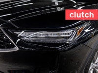 NO ACCIDENTS / CLEAN CARFAX / Driver Seat Memory System, Climate Control, Wireless Charging and more... (image 6)