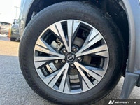 The advertised vehicle price is based on a promotional finance offer. Customers who purchase the veh... (image 8)