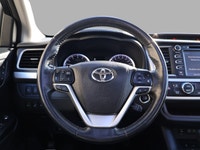 SAFETY INCLUDED 22 SERVICE RECORDS LOCAL ONTARIO CAR 7 PASSENGER GREAT CONDITIONS Very Clean AWD Toy... (image 8)