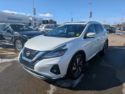 Leather Seats, Moonroof, Navigation, Memory Seats, Power Liftgate! This 2023 Nissan Murano is for sa...