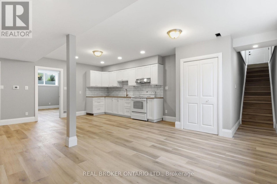 296 ST ANN AVENUE Wilmot, Ontario 1