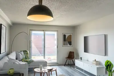 Découvrez ce charmant appartement situé au 14-2469 rue Langelier, dans un secteur tranquille et bien...