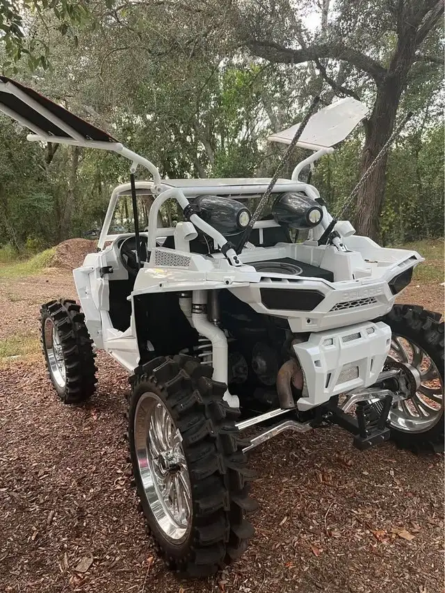2017 POLARIS RZR 1000 CUSTOM 1000CC-WHITE! in ATVs in Dartmouth - Image 7