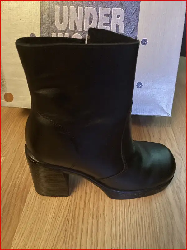 Bottillons d'hiver pour femme neufs grandeur 6 in Women's - Shoes in Saguenay - Image 3