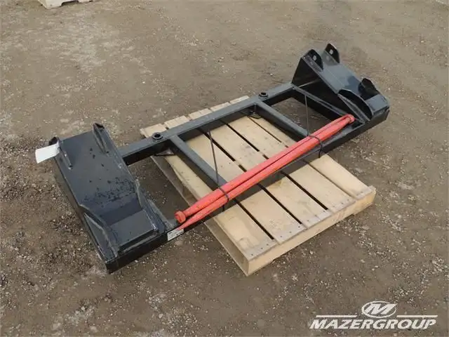 Double Bale Spear - TV140 / TV145 / TV6070 Tractor in Heavy Equipment in Regina - Image 4
