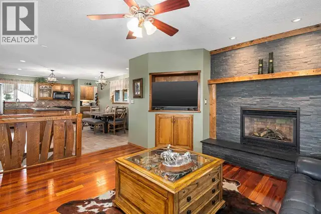 274048 Rge Rd 261 Rural Rocky View County, Alberta in Houses for Sale in Calgary - Image 11
