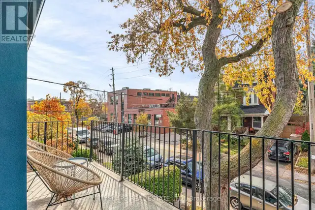 UPPER - 61 EDWIN AVENUE Toronto (Dovercourt-Wallace Emerson-Junc in Long Term Rentals in City of Toronto - Image 29