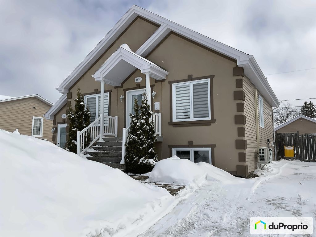 $387,500 - Bungalow for sale in Jonquière (Shipshaw) — photo 1