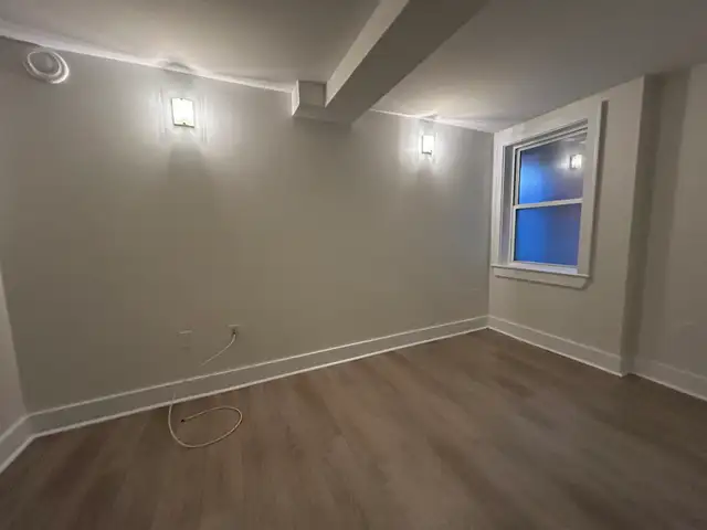 Bright Spacious 2 Bedrooms Apartments North End in Long Term Rentals in City of Halifax - Image 19