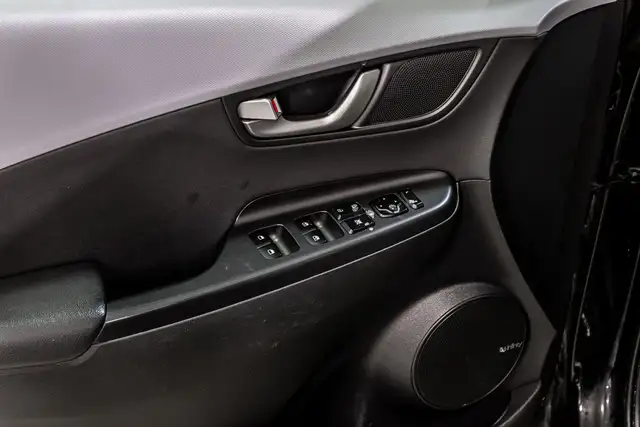 2018 Hyundai Kona ULTIMATE AWD TOIT OUVRANT NAVIGATION BLUELINK  in Cars & Trucks in City of Montréal - Image 18