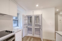 Renovated Akelius two bedroom apartment for rent. Located near Sherbrooke in the Westmount neighborh... (image 3)