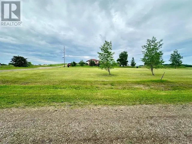 Lot 2 Block 12 2 Street W Waseca, Saskatchewan in Land for Sale in Lloydminster - Image 3