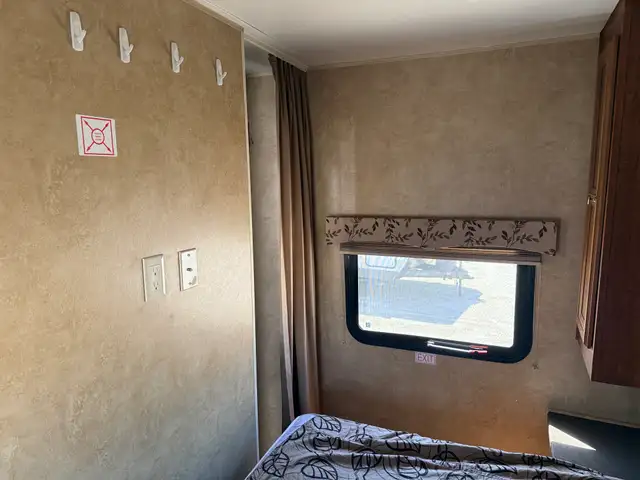 2012 Jayco JAY FLIGHT 26 BH in Travel Trailers & Campers in St. Albert - Image 28