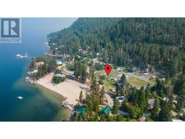 290 LAGUNA Crescent Twin Bays, British Columbia628637689283871227