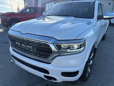 ACCIDENT FREE 2022 RAM 1500 LIMITED CREW CAB IN IVORY PEARL TRI COAT.5.7 HEMI, 8 SPEED AUTOMATIC,12...