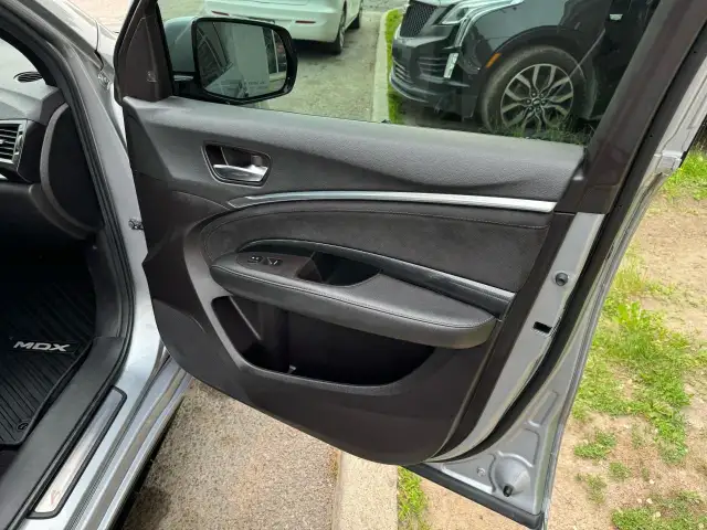 2019 Acura MDX A-Spec, LEATHER, SUNROOF, NAV, LOADED! in Cars & Trucks in Ottawa - Image 40