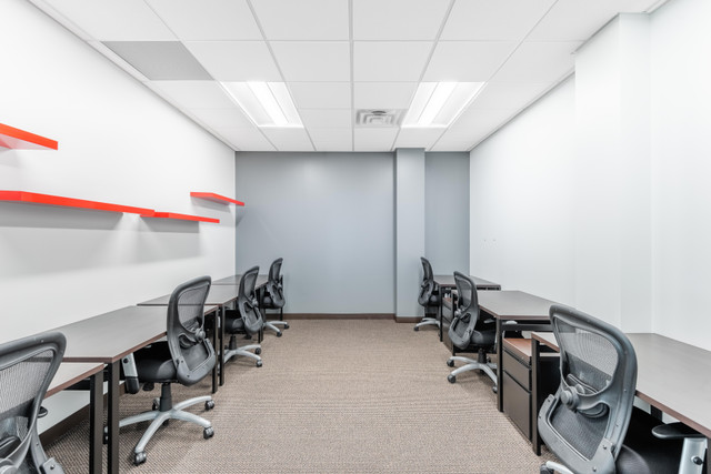 Fully serviced open plan office space for you and your team in Commercial & Office Space for Rent in City of Toronto - Image 4