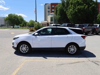 2022 Chevrolet Equinox LT AWD 1.5L Comfortable, versatile, and packed with sought-after features, th... (image 6)