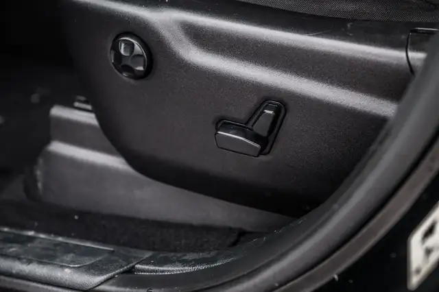 2020 Jeep Grand Cherokee Laredo * V6 * Jamais accidenté * Toujou in Cars & Trucks in City of Montréal - Image 17