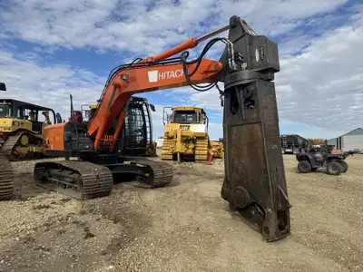 2015 Hitachi ZX180-5N with GENISIS 1500R Shear and magnet HRS: 7,245 GENISIS 1500R Shear Bateman 5kw...