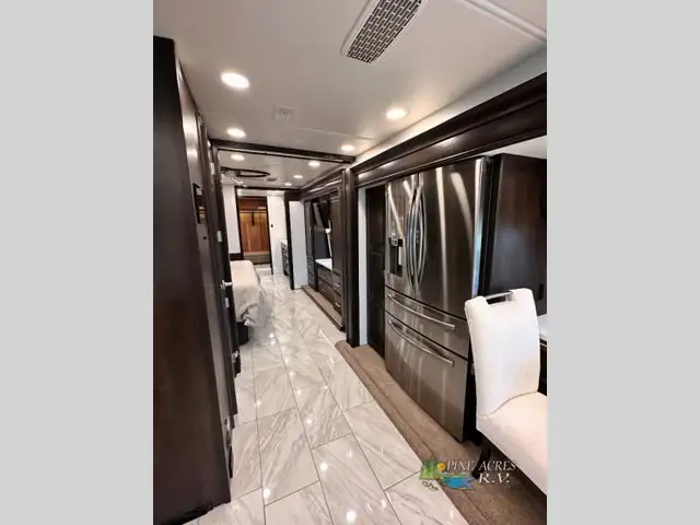 2024 Entegra Coach Anthem 44D 450 h.p. / 1250 ft-Lbs of Torque in RVs & Motorhomes in Moncton - Image 24