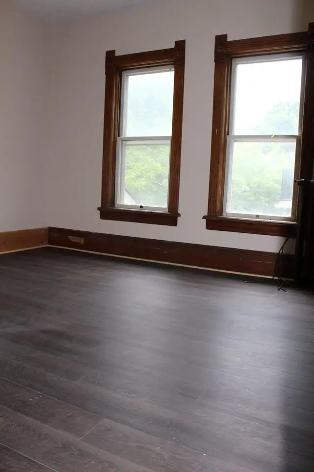 62 DORSET ST - STUDENT RENTALS AVAILABLE in Room Rentals & Roommates in Kitchener / Waterloo - Image 11