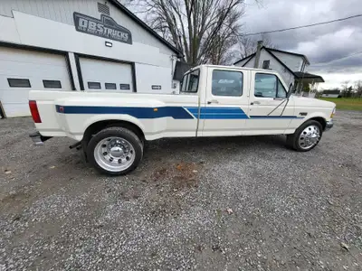 1992 Ford F-350 XLT Dually - 7.5L Ford classic!, View more
