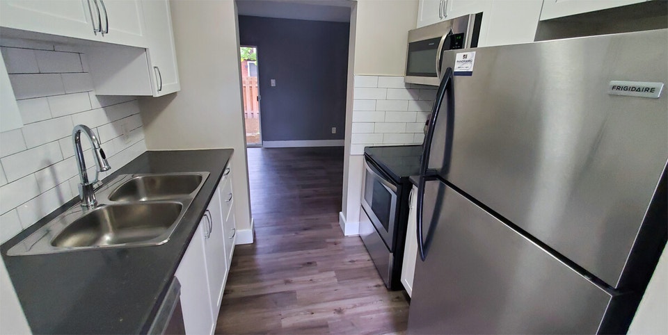 33 & 44 Berkley Drive - 3 Bedroom Deluxe for Rent in St. Cathari 4