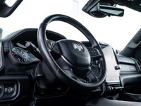 CARGET AUTOMOTIVE is thrilled to offer this 2021 Ram 1500 Sport, a powerful and comfortable full-siz... (image 9)