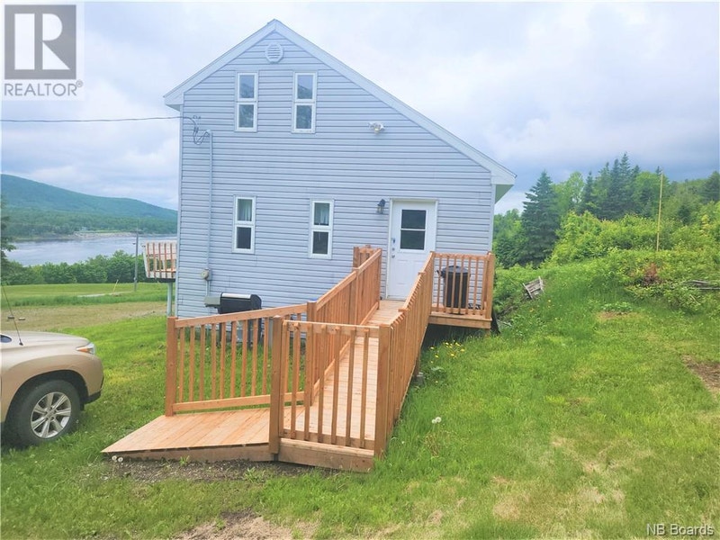 3863 Route 205 SaintFrançoisdeMadawaska, New Brunswick Maisons à