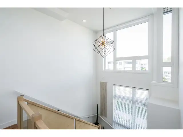 10 32828 LANDEAU PLACE Abbotsford, British Columbia in Condos for Sale in Abbotsford - Image 12