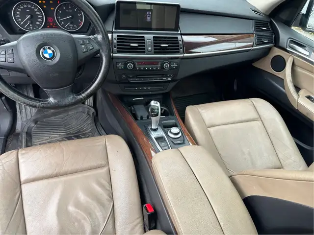 2008 BMW X5 3.0si in Cars & Trucks in Laval / North Shore - Image 14