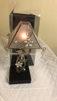 TEA LIGHT HOLDER. Table top. Perfect for indoor decor.  Unique