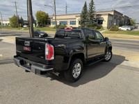 This vehicle is equipped with : 2.8L 4 cylinder engine in.Duramax turbo-dieselin. Tow Package - Hitc... (image 3)