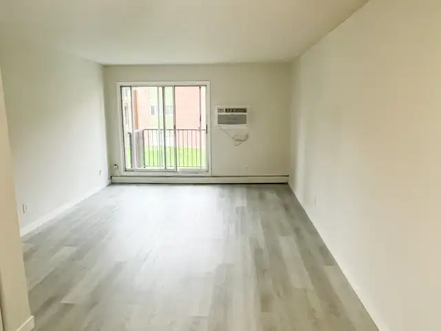West Meadow Green Apartment For Rent | West Meadow Apartments in Long Term Rentals in Saskatoon - Image 18